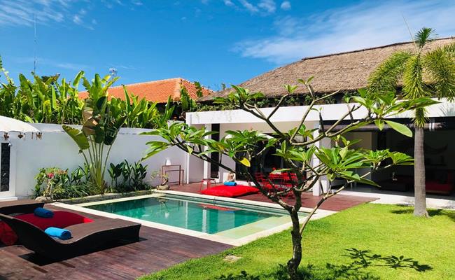 Sewa Villa di Batu Malang, Mulai 50rb Dekat Area Wisata & Kolam Renang